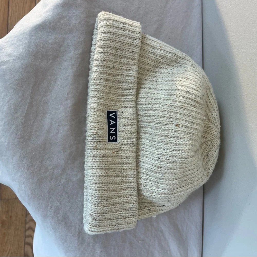 Vans Cream Knit Beanie Winter Hat Knitted Skateboard Skate One Size Fits All - Picture 2 of 6